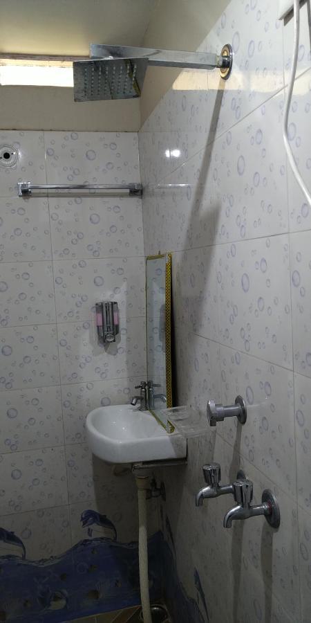 Hotel Devdoot ราจกี ภายนอก รูปภาพ